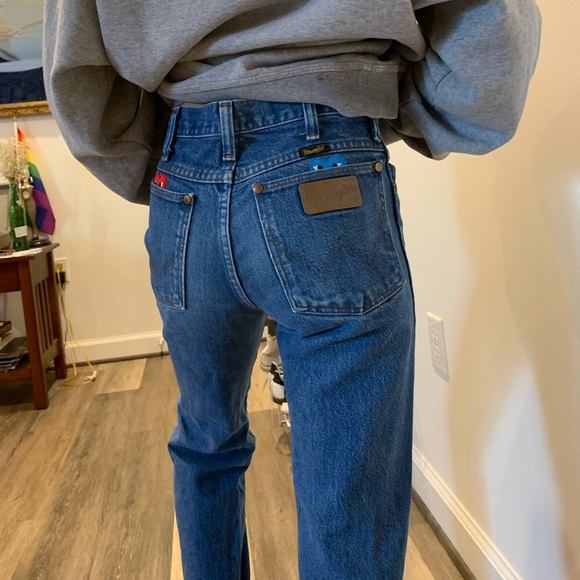 Vintage Wrangler Jeans With Patches - Picture 4 of 7